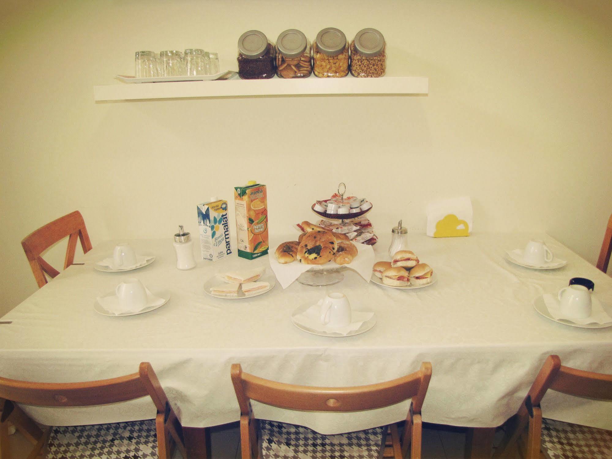 Claudia House Roma Termini Bed & Breakfast Dış mekan fotoğraf