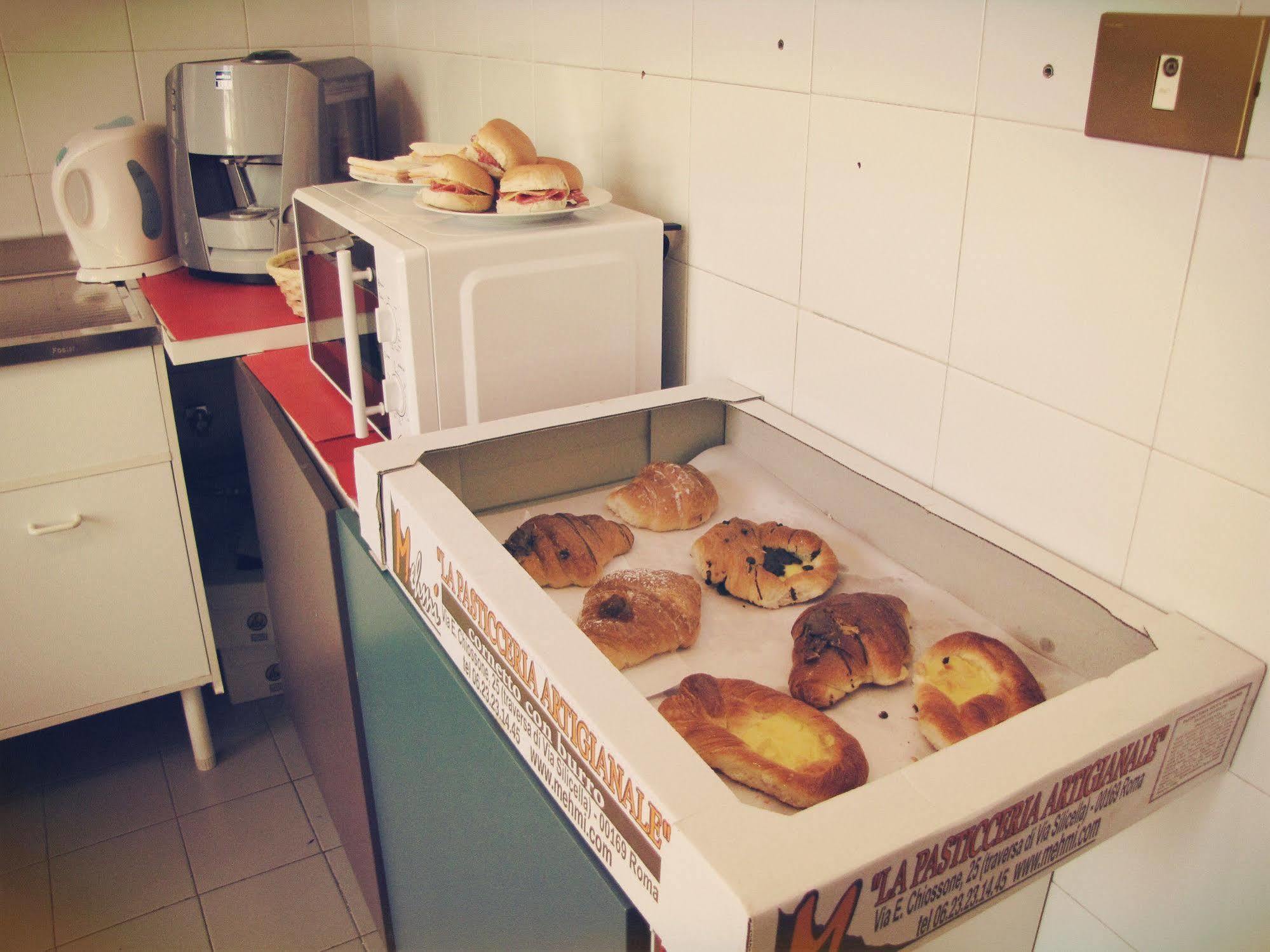 Claudia House Roma Termini Bed & Breakfast Dış mekan fotoğraf